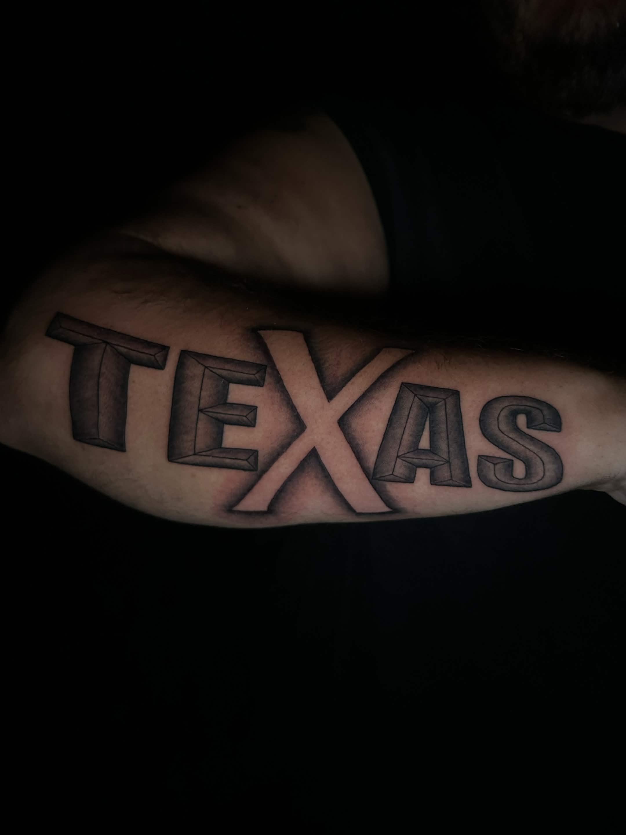 Beveled Texas Lettering